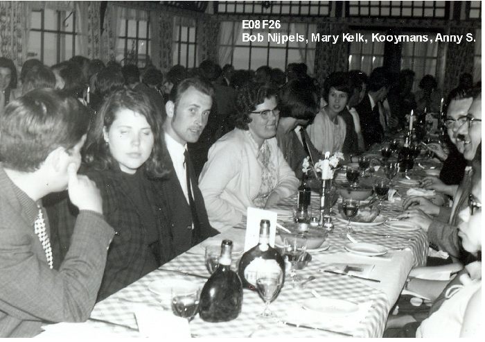 E08F26.jpg