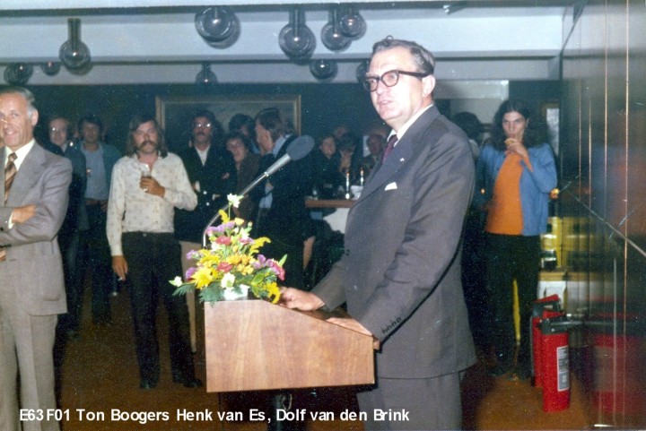 E63F01.jpg