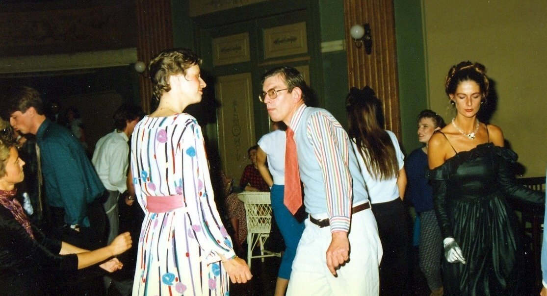 e28f27