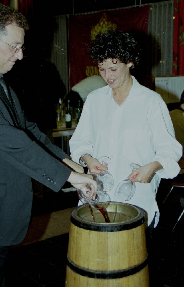 2001wijn17