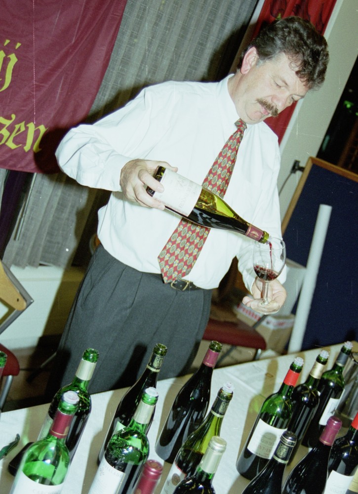 2001wijn19